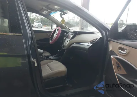 2017 Hyundai Santa Fe Sport 2.4L z USA, uszkodzony, nr VIN 5XYZU3LB9HG410425